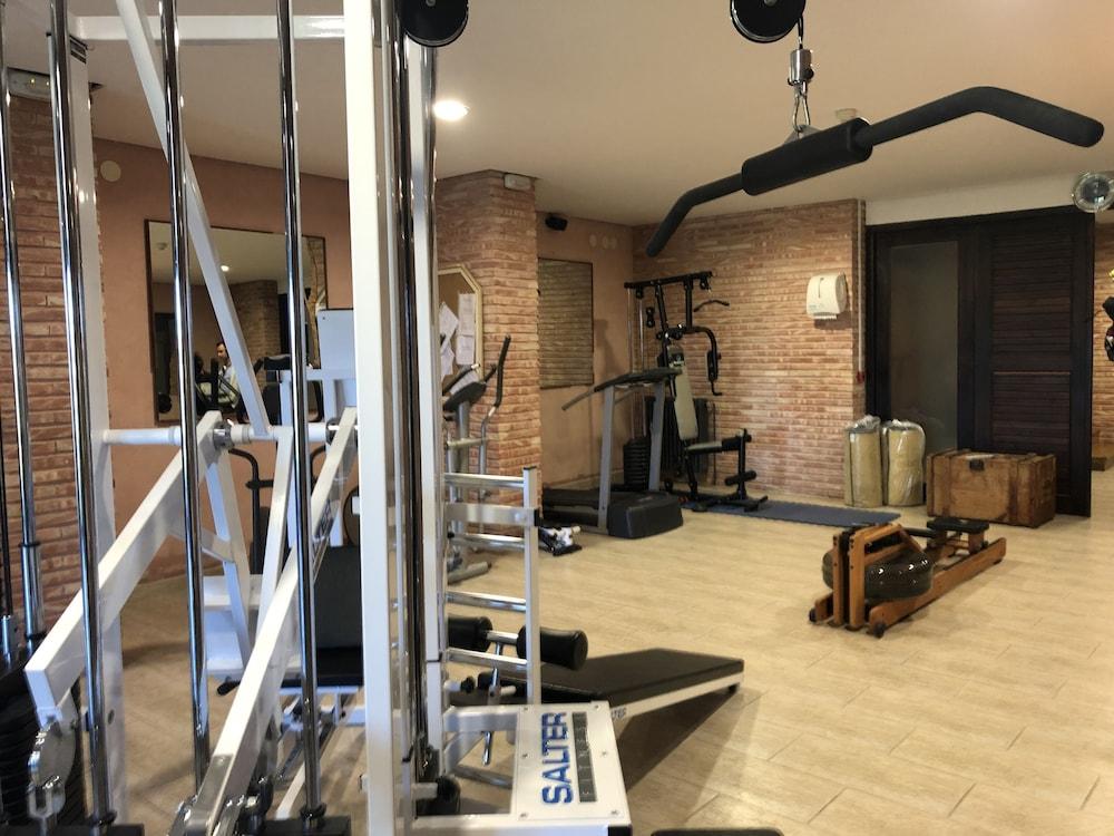 波萨达德优福睿智酒店 莱尔马 外观 照片